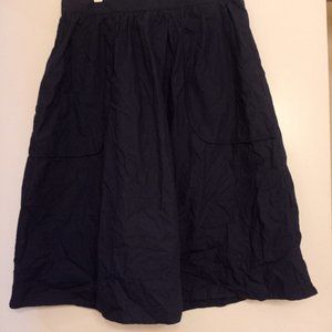 Navy knee length skirt with pockets
